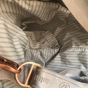 Lululemon hobo style bag